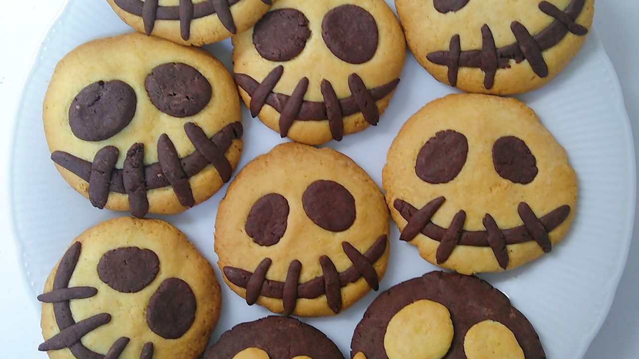 ハロウィン手作りお菓子 クッキー型を使わない簡単ジャッククッキーのレシピ 毎日をもっと楽しもう